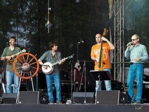Mechanicy Szanty -  Rodzinny piknik firmowy w tematyce ?PIRACI Z KARAIBÓW? dla firmy Philip Morris Polska S.A. 2011 r.